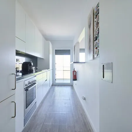 Apartamento Bridge River @ Parque Nacoes Lisboa