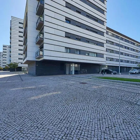 Bridge River @ Parque Nacoes Lisboa