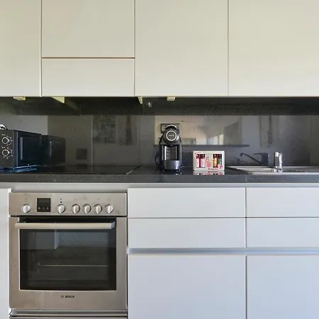 Apartamento Bridge River @ Parque Nacoes Lisboa